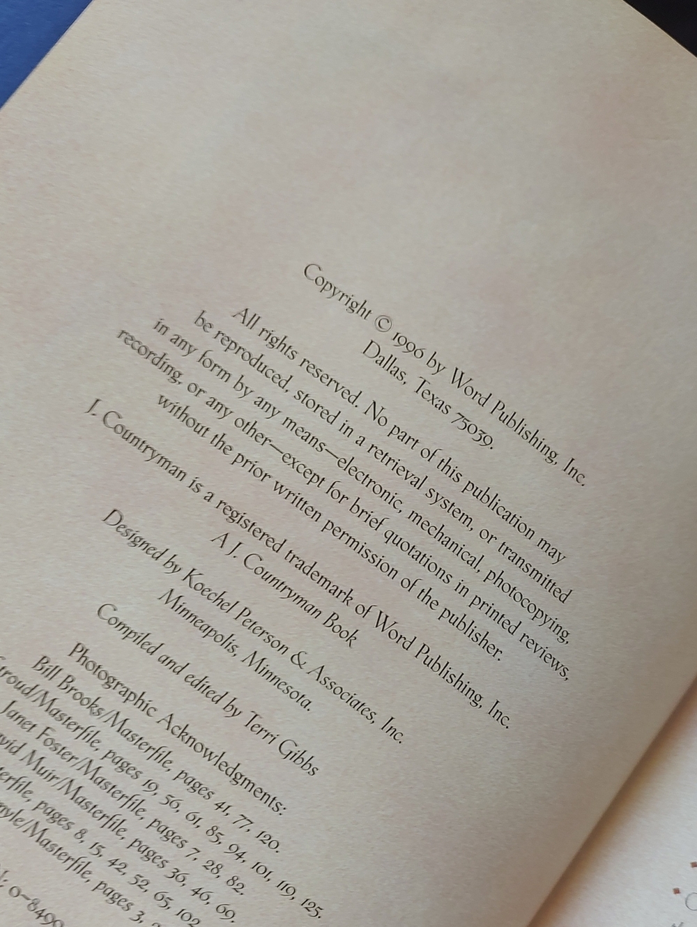 The Glory Of Christmas 🎁 1996🌲 📚 - Picture 12 of 12